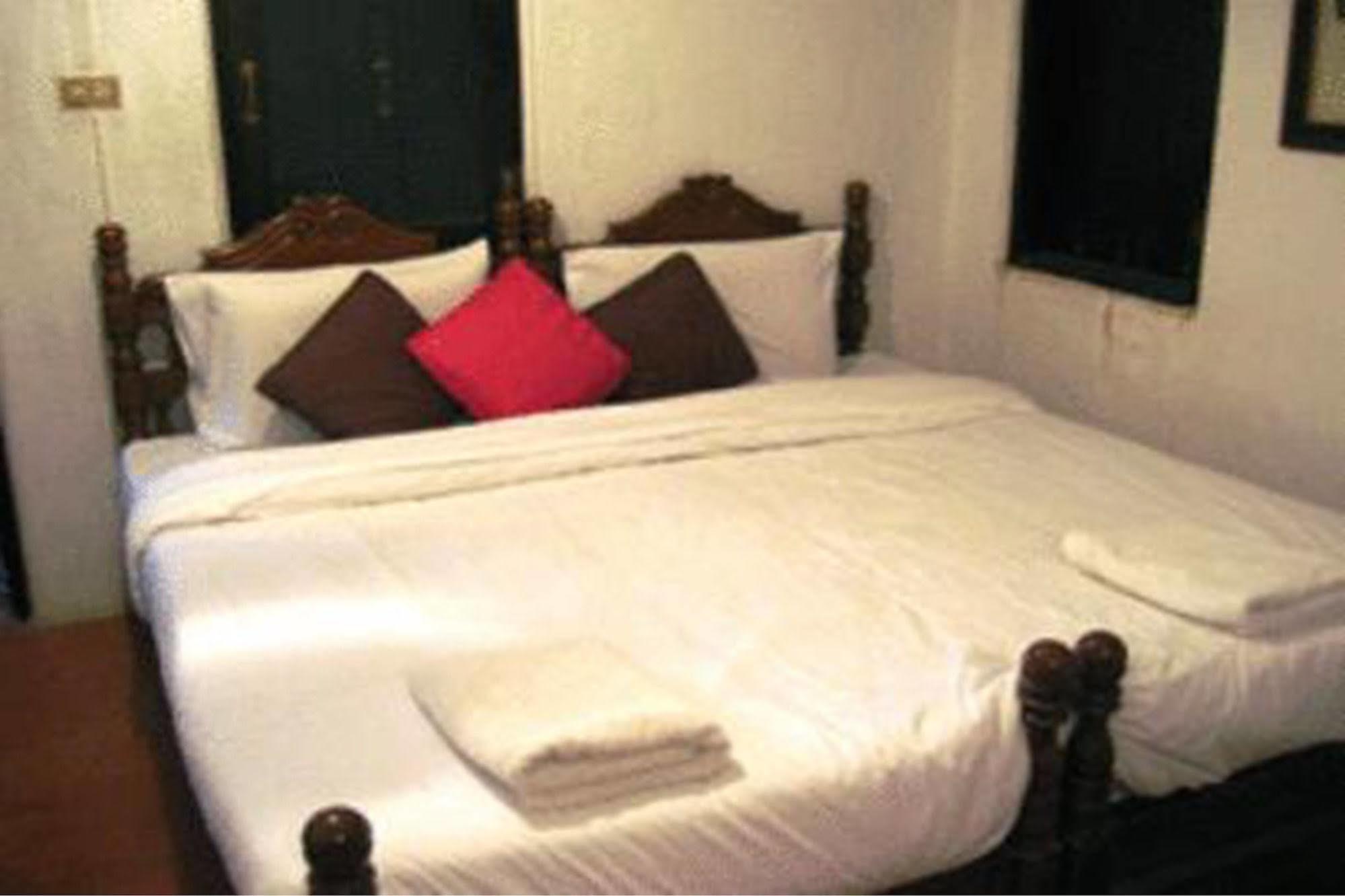 Momchailai Pattaya Retreat Екстериор снимка