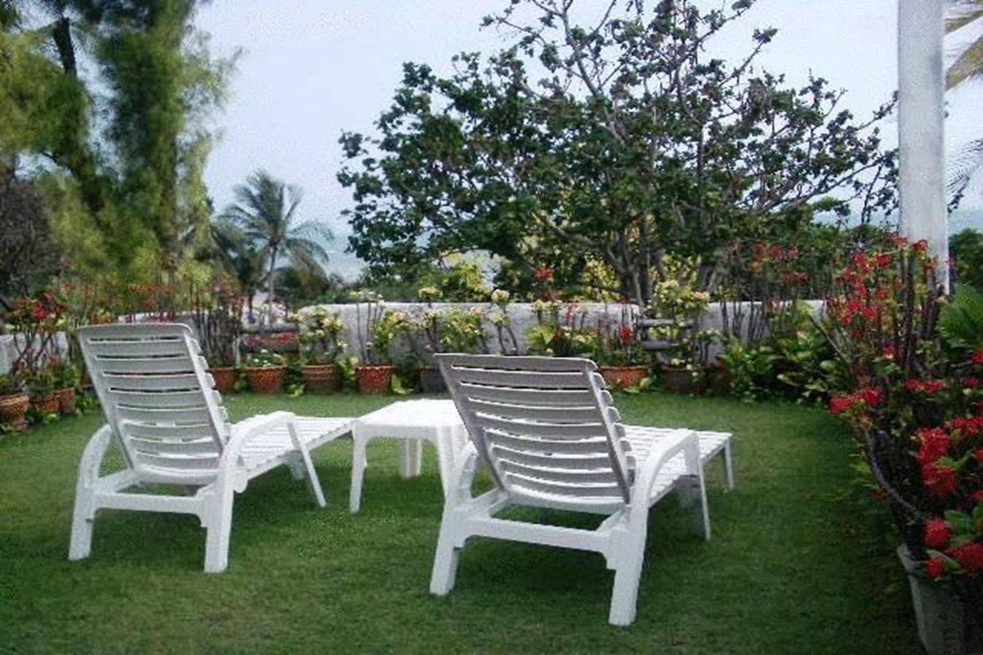 Momchailai Pattaya Retreat Екстериор снимка
